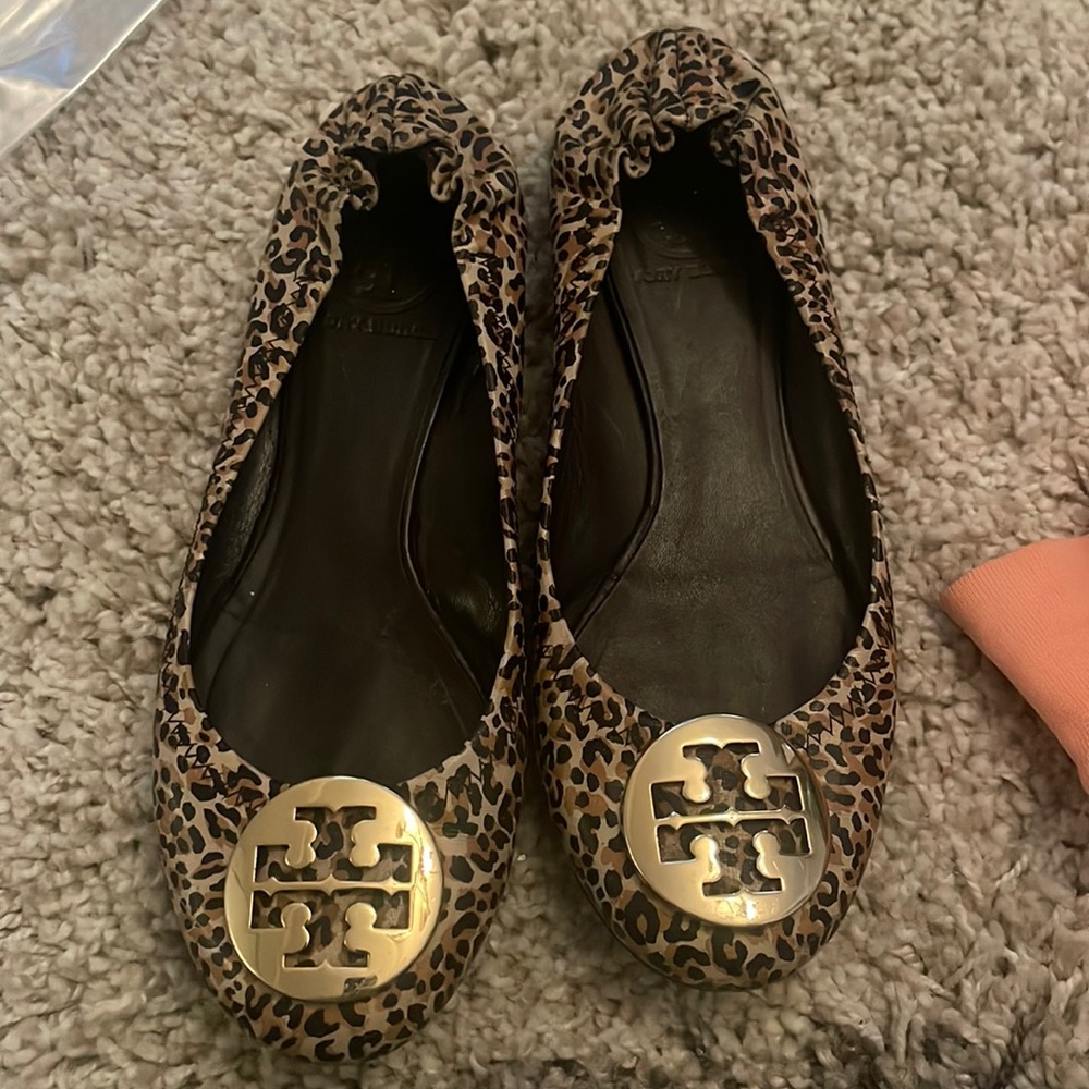 Tory Burch flats size 8